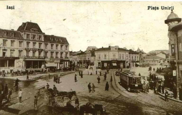 Cum s-a schimbat Iaşiul în comunism