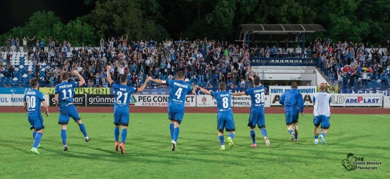 Oameni de afaceri ruşi, susţinuţi de Mircea Lucescu, sunt aproape să investească la CSM Politehnica Iași