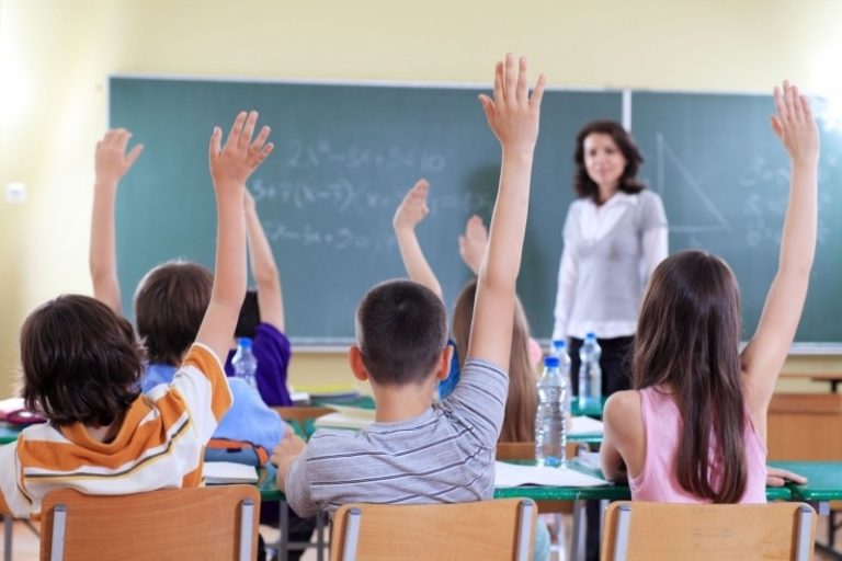 După manualul de Educație Fizică, Guvernul pregătește o nouă surpriză elevilor