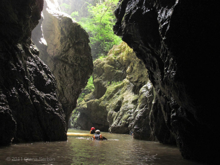 In Romania sunt locuri unice de pe pamant, minuni de care putina lume stie si cu care ar trebui sa ne mandrim!