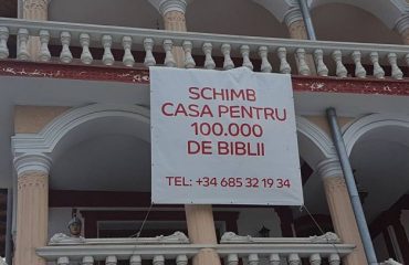 Schimb casa pentru 100.000 de Biblii