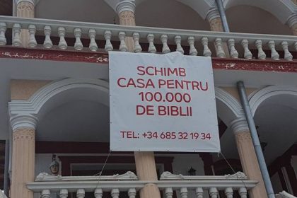 Schimb casa pentru 100.000 de Biblii