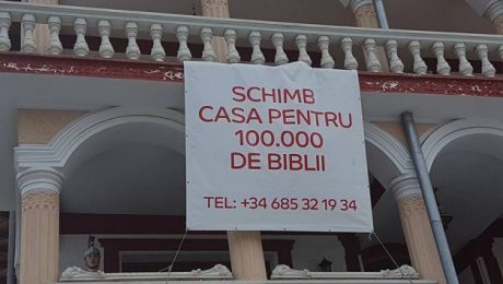 Schimb casa pentru 100.000 de Biblii